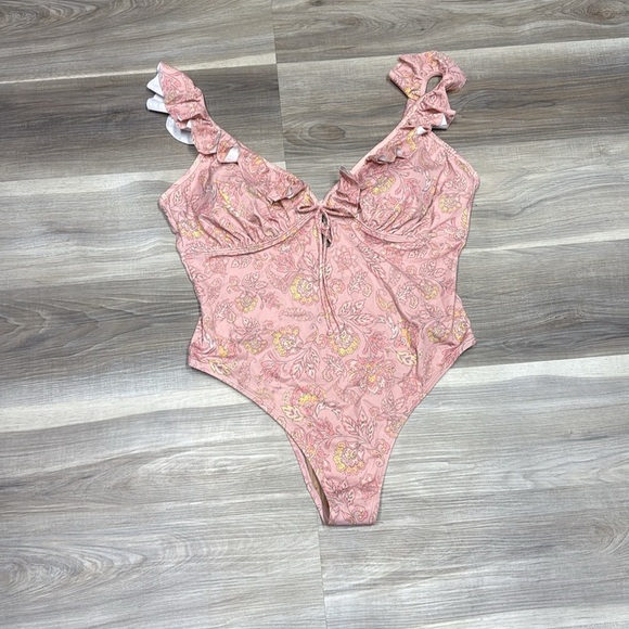 🏁 Joe Fresh & Roxy Earler Pink Floral Ruffle Swimsuit size 1X - Picture 3 of 9